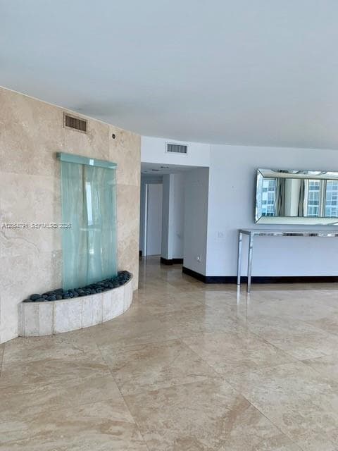 450 Alton Rd 2207 photo 4