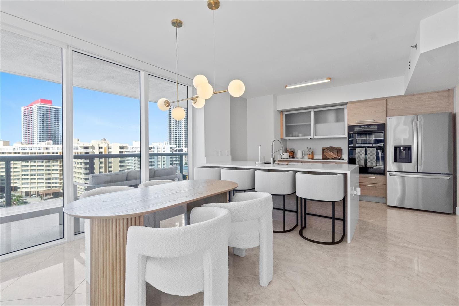 1830 S Ocean Drive 1006 photo 13