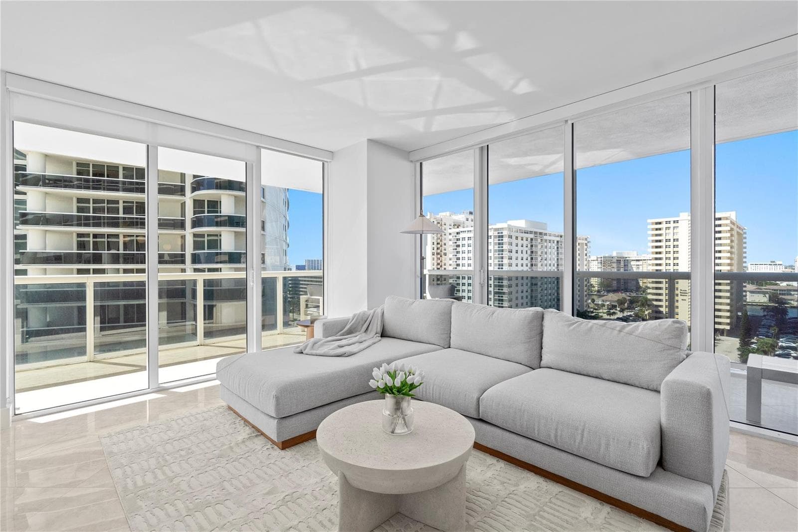 1830 S Ocean Drive 1006 photo 12