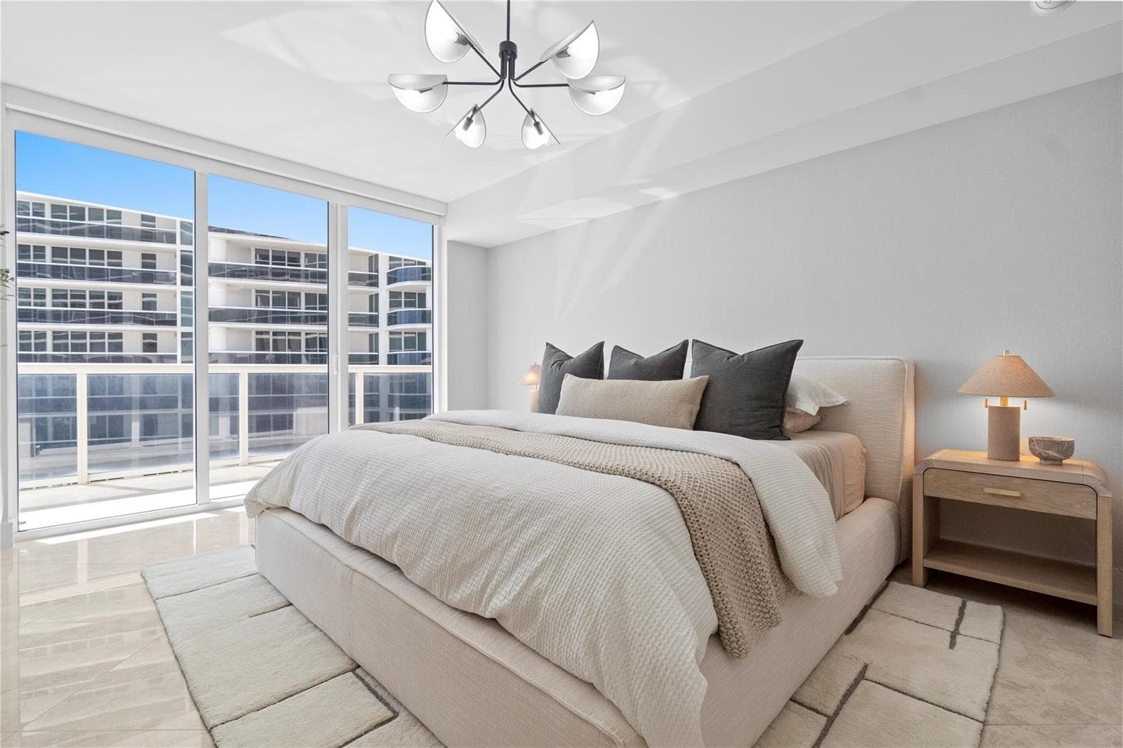 1830 S Ocean Drive 1006 photo 24
