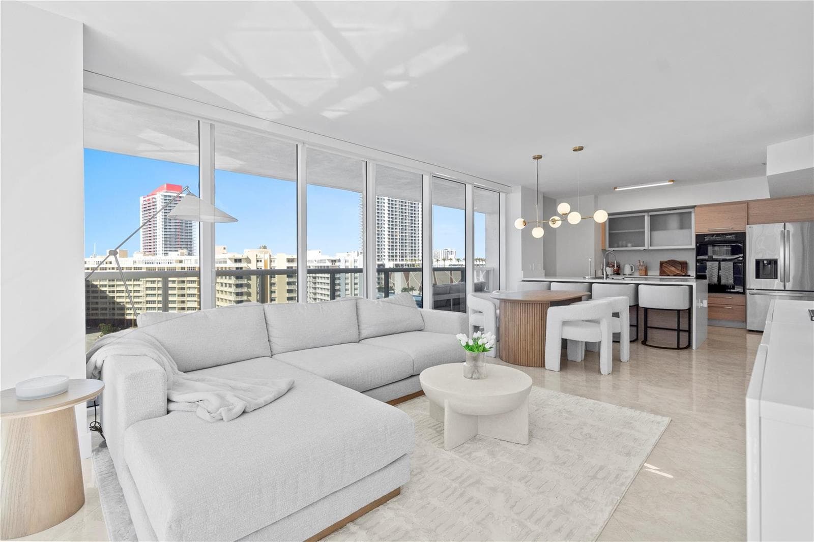 1830 S Ocean Drive 1006 photo 14