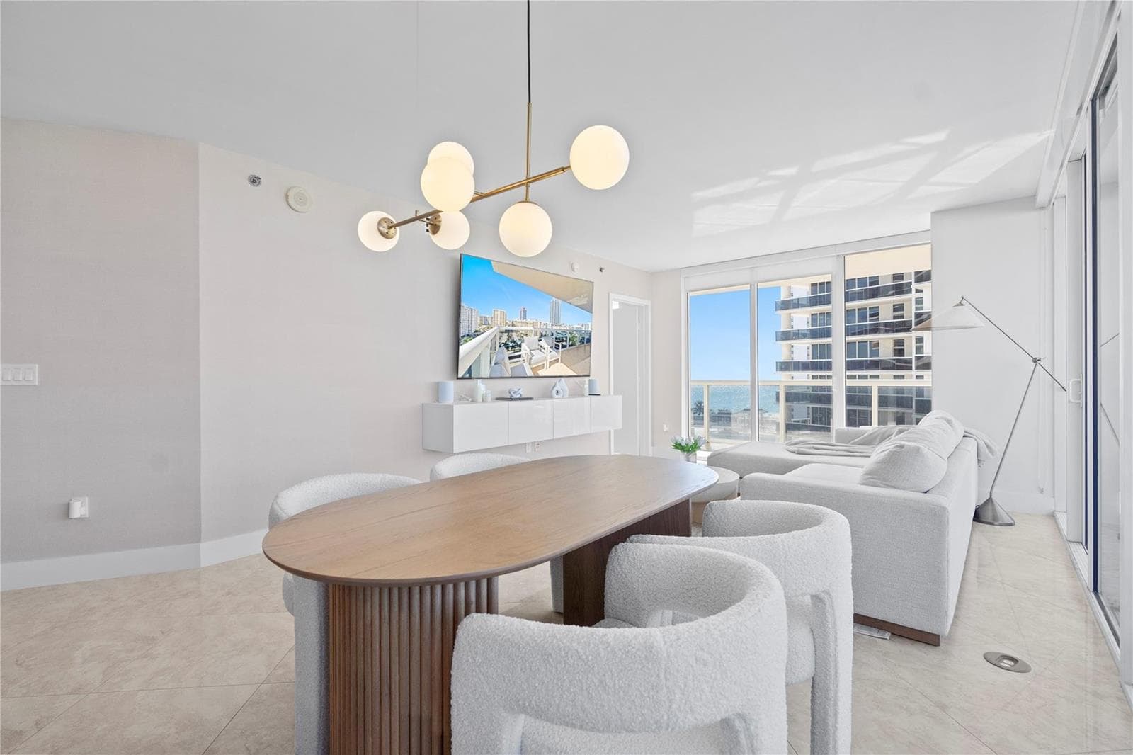 1830 S Ocean Drive 1006 photo 11