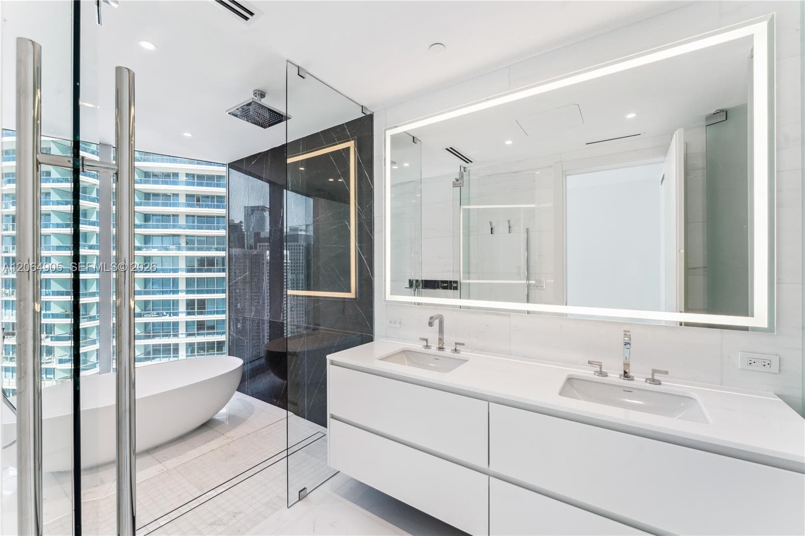 300 Biscayne Blvd Way 3507 photo 11
