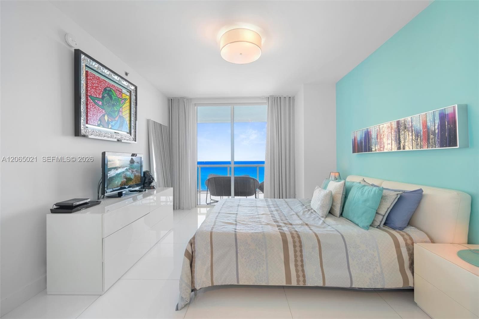 2711 S Ocean Dr 902 photo 16