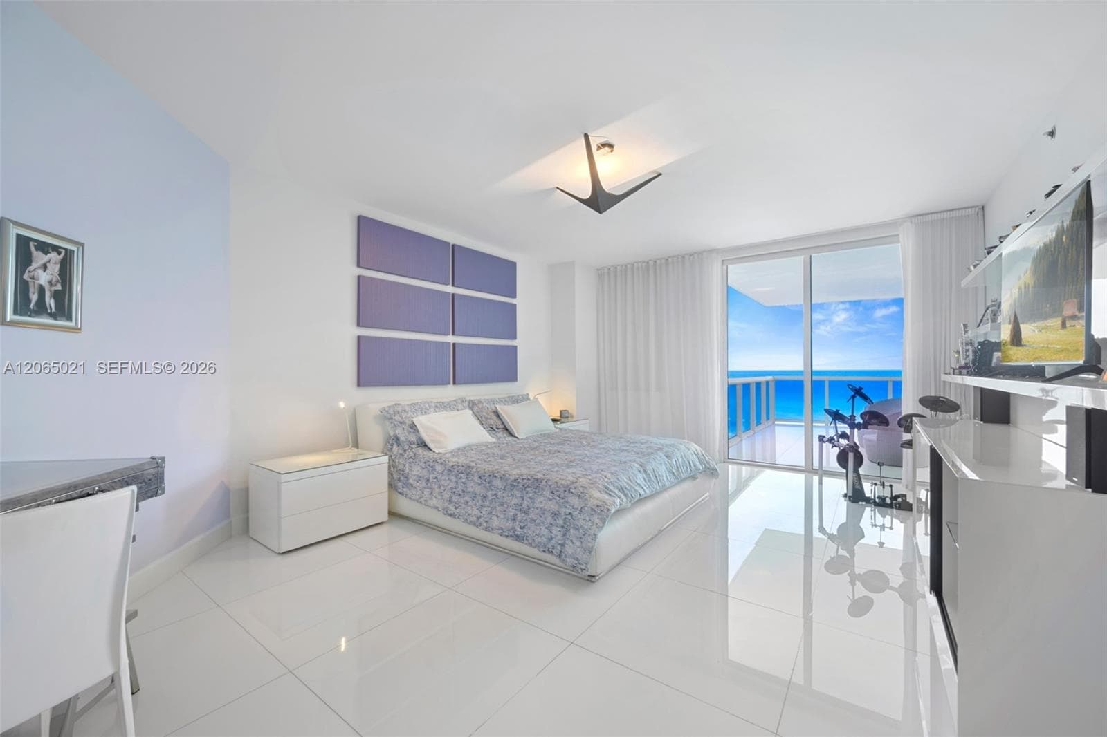 2711 S Ocean Dr 902 photo 9