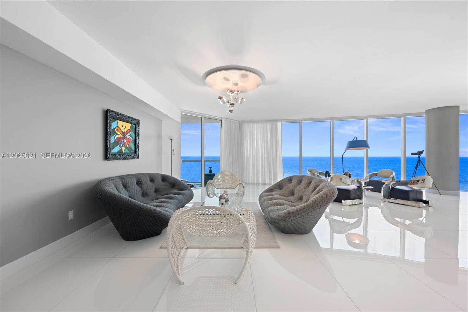 2711 S Ocean Dr 902 photo 4