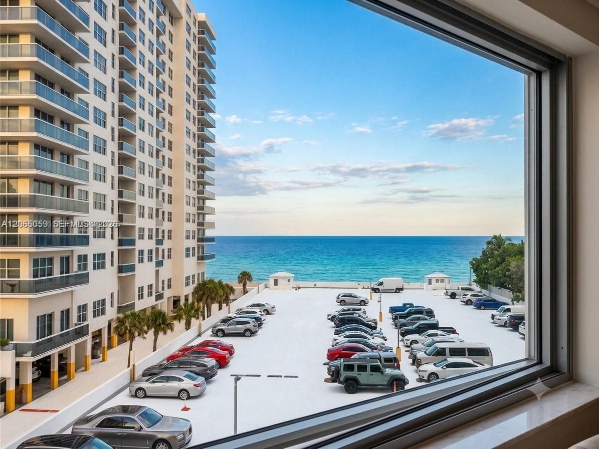 3001 S Ocean Dr 443 photo 22