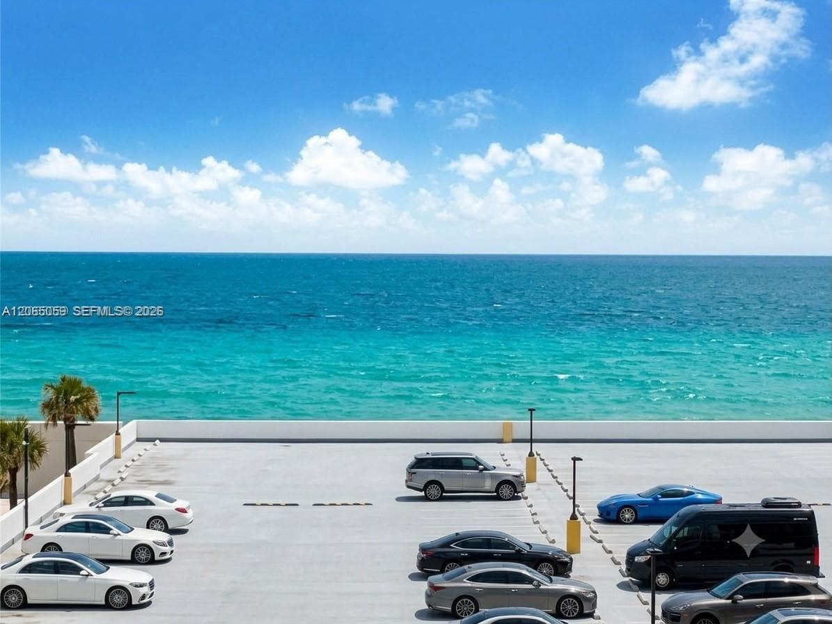 3001 S Ocean Dr 443 photo 21