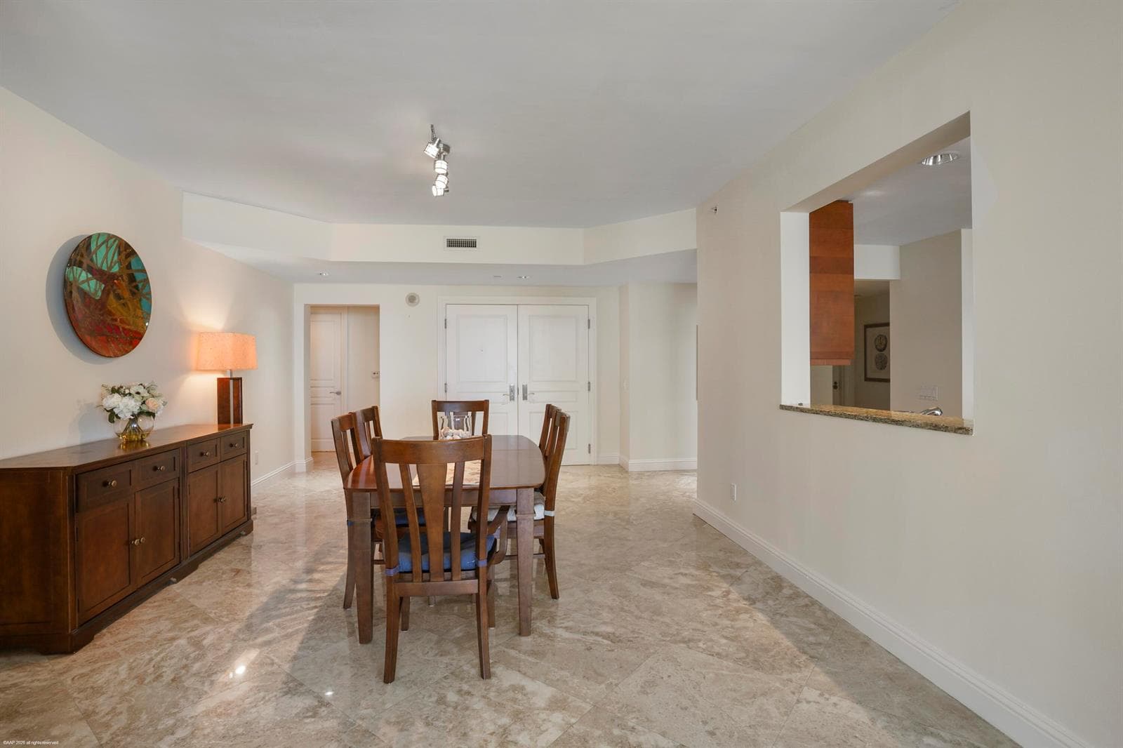 3800 N Ocean Drive 1450 photo 6