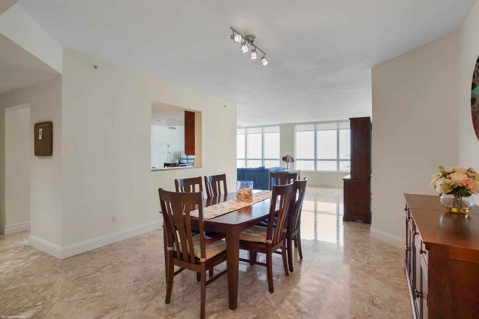 3800 N Ocean Drive 1450 photo 7