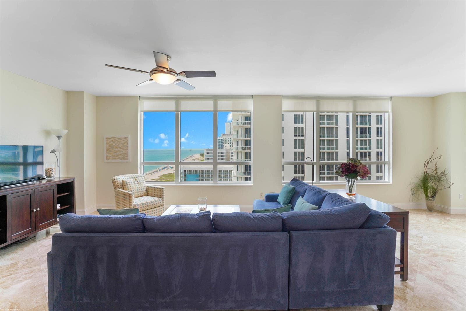 3800 N Ocean Drive 1450 photo 9