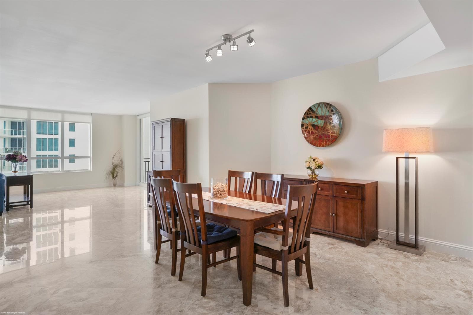 3800 N Ocean Drive 1450 photo 4