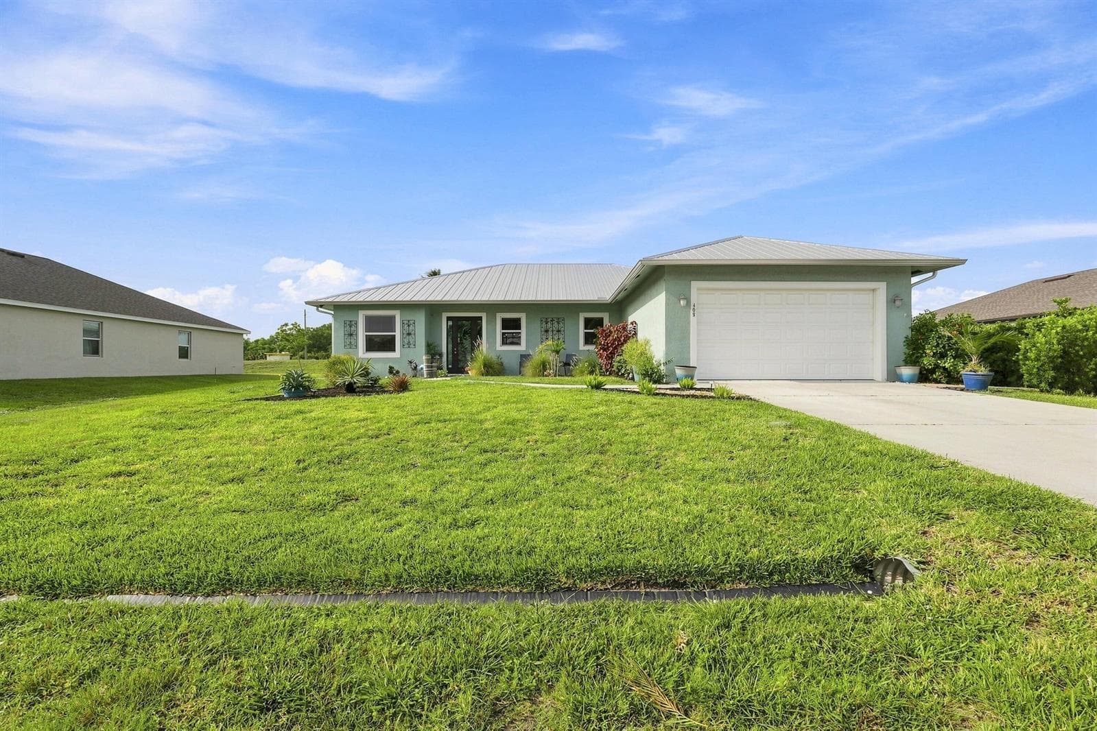 408 SW ASTER Road photo 7