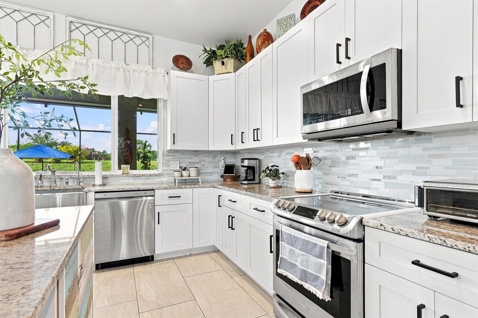 408 SW ASTER Road photo 18