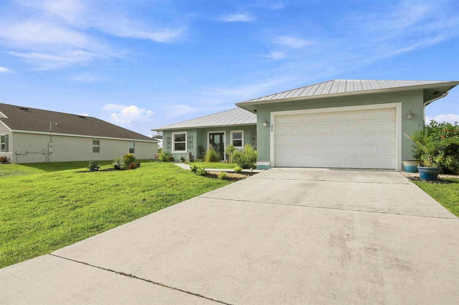 408 SW ASTER Road photo 8