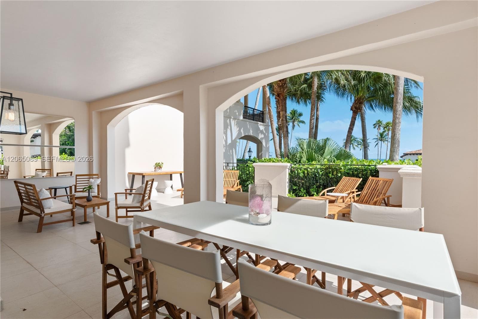 19216 Fisher Island Dr 19216 photo 8