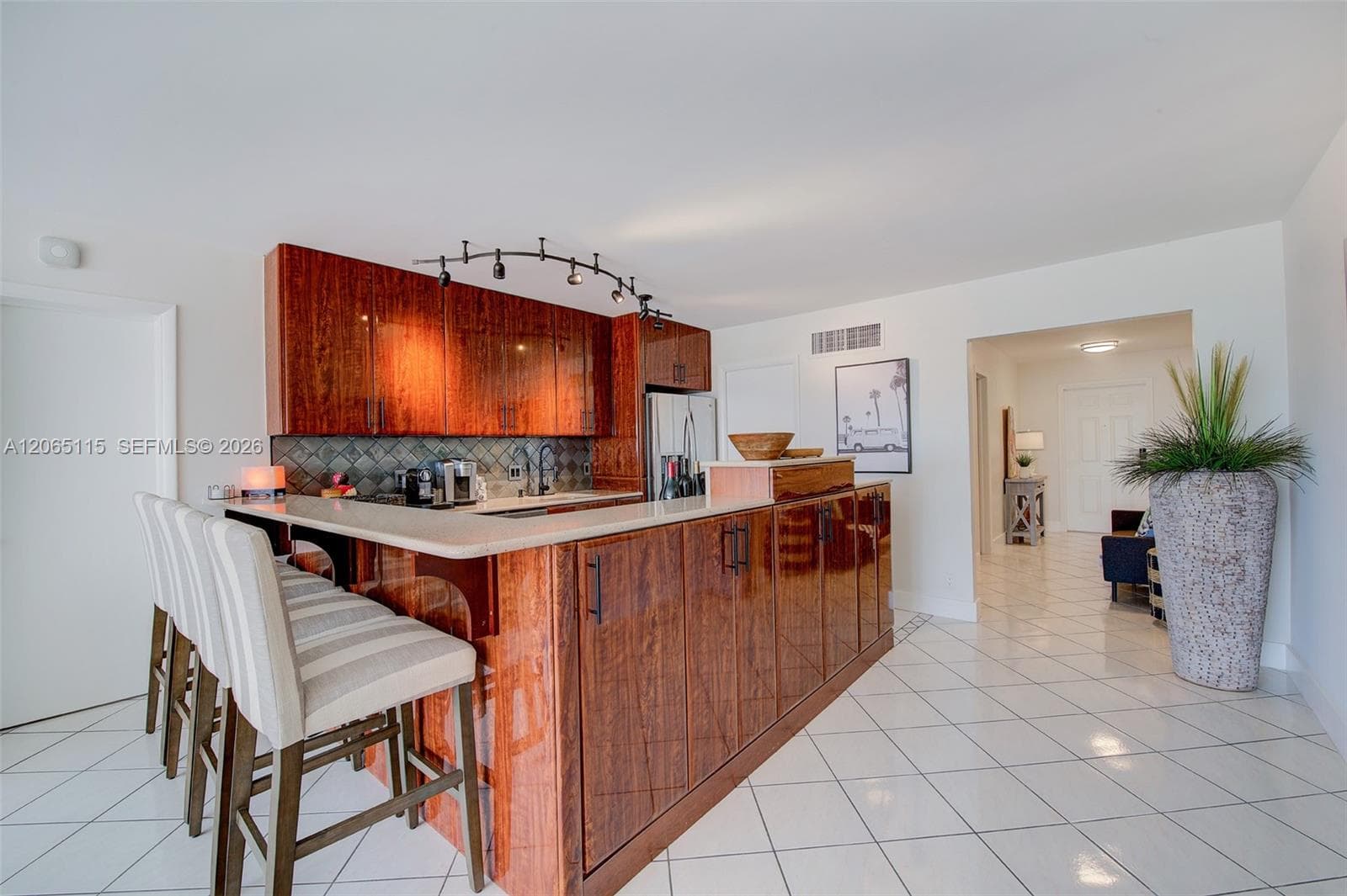 201 Van Buren St 101 photo 9