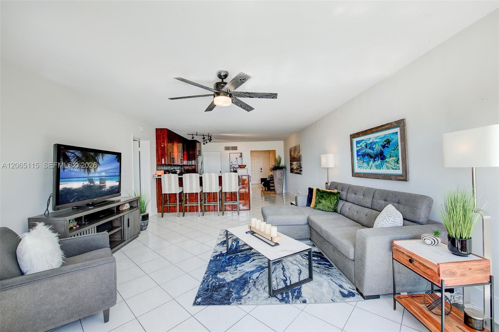 201 Van Buren St 101 photo 4