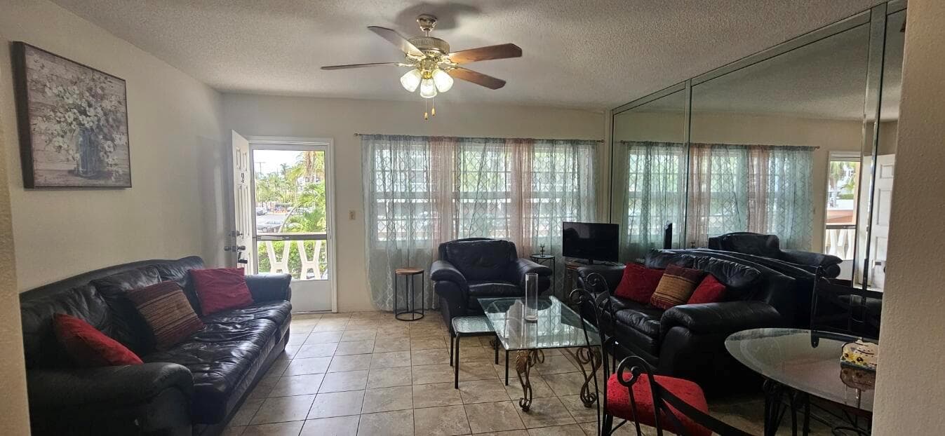 2001 S OCEAN Drive 59 photo 2