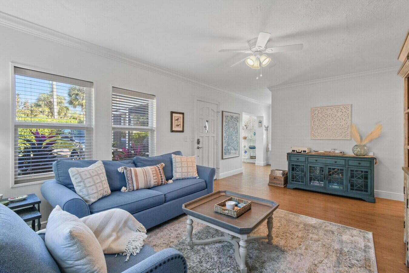 444 ZEPHYR Way photo 3