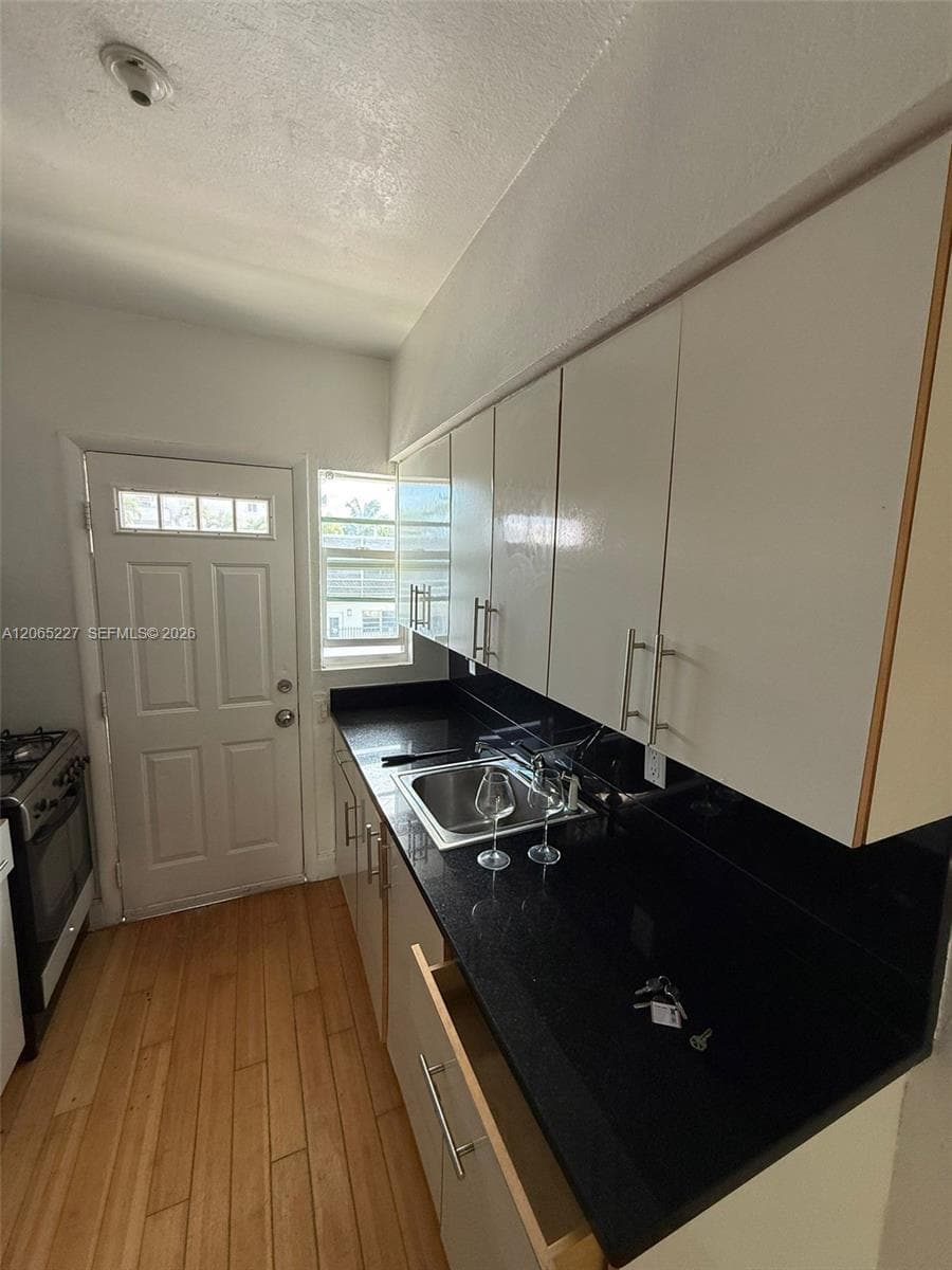 8080 Tatum Waterway Dr 19 photo 1