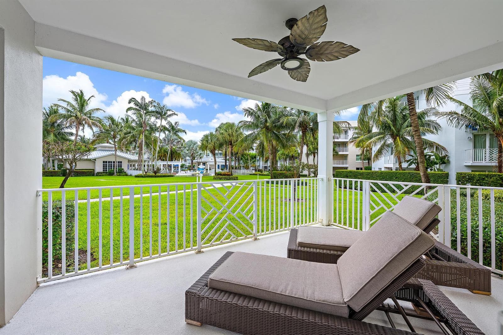 411 Bay Colony Drive N photo 20
