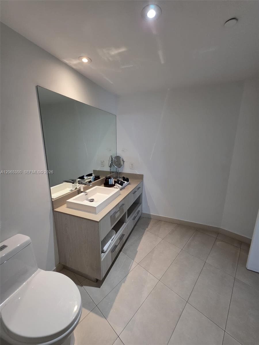 4111 S Ocean Dr 1912 photo 18