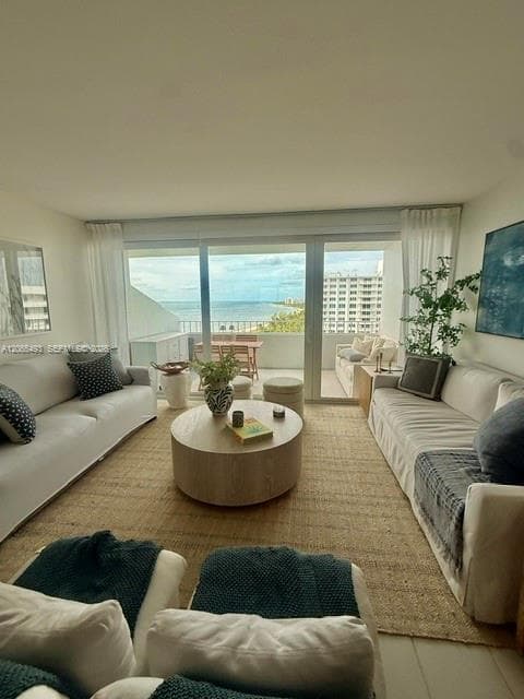 177 Ocean Lane Dr 1203 photo 4