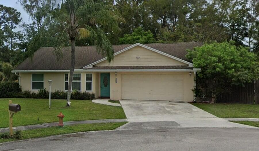 5515 Adair Way photo 1