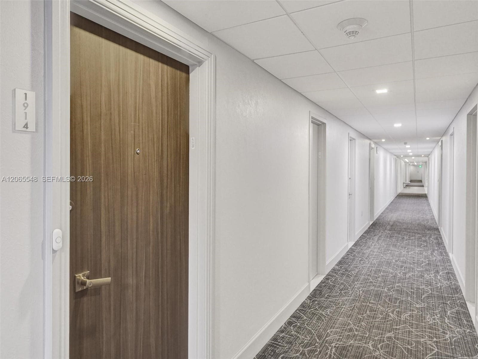 300 Bayview Dr 1914 photo 13
