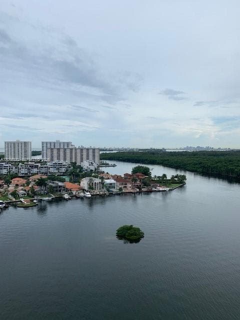400 Sunny Isles Blvd 1606 photo 16