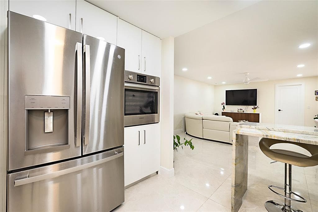 2800 N OCEAN Drive B-9A photo 13