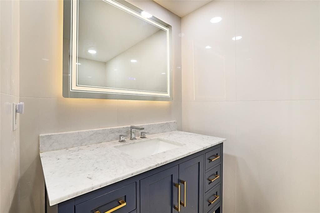 2800 N OCEAN Drive B-9A photo 22