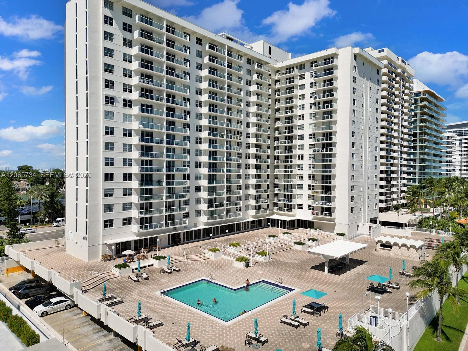 5701 Collins Ave 319 photo 6