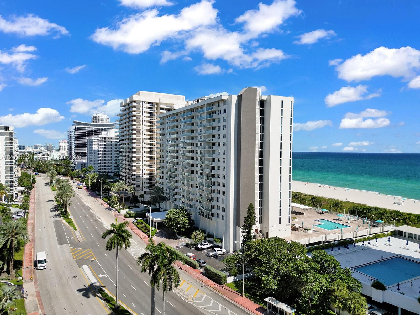 5701 Collins Ave 319 photo 8