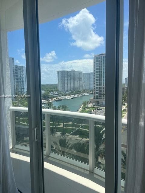 15901 Collins Ave 604 photo 12