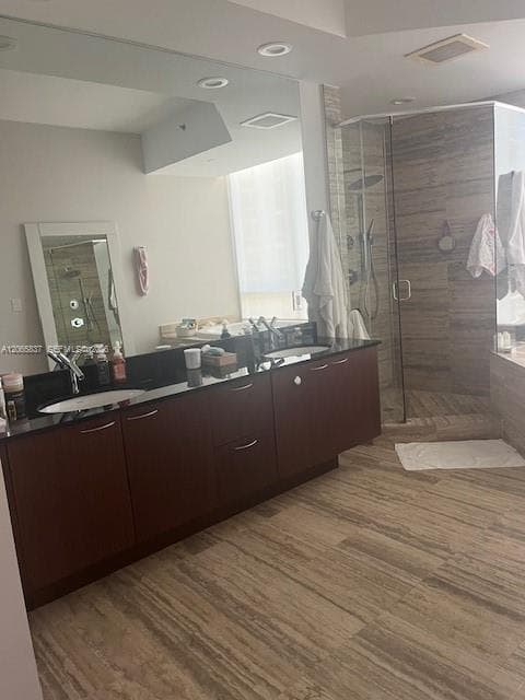 15901 Collins Ave 604 photo 18