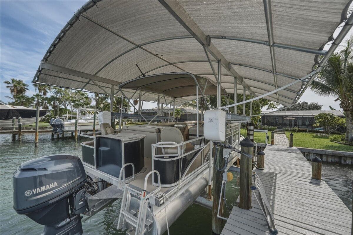 309 FERNANDINA Street photo 13