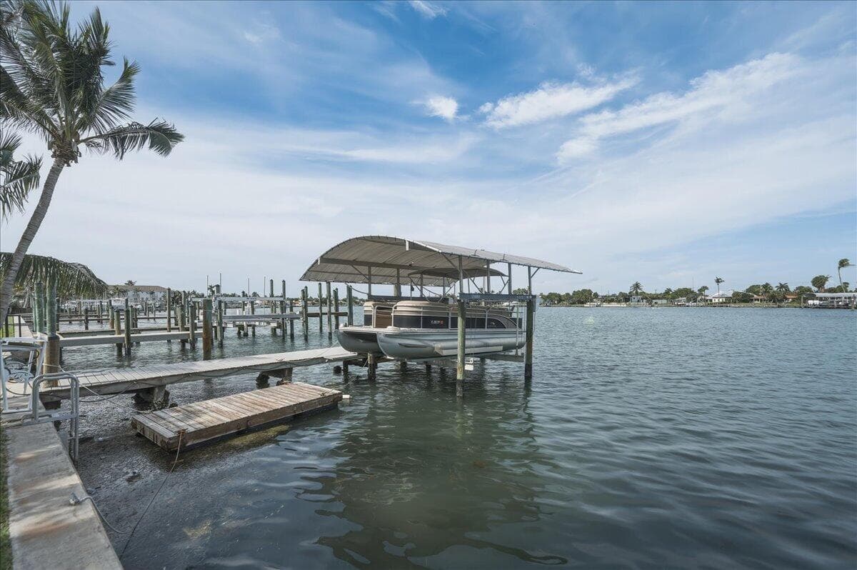 309 FERNANDINA Street photo 12