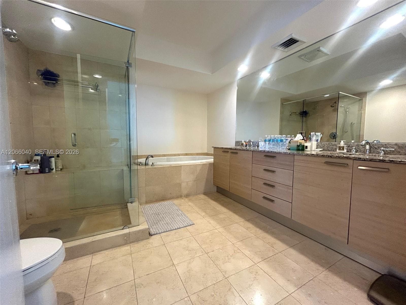 1800 S Ocean Dr 4005 photo 19