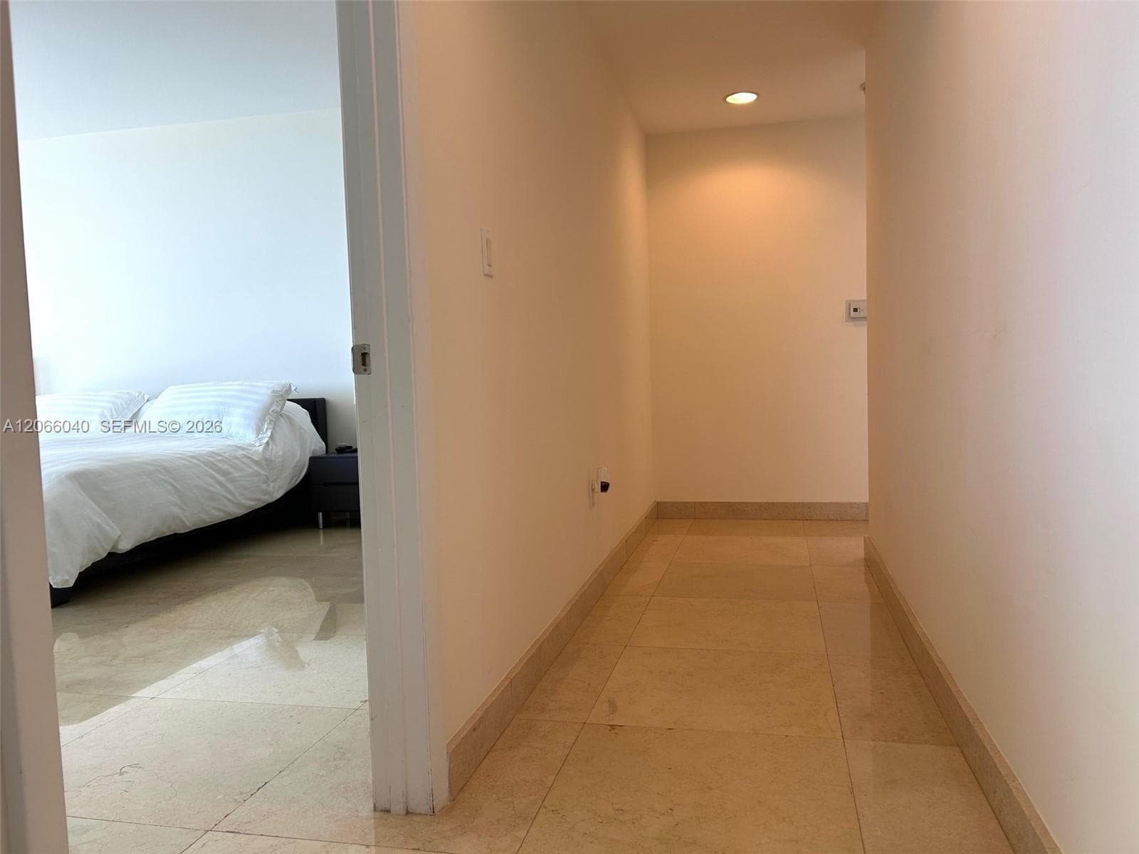 1800 S Ocean Dr 4005 photo 21