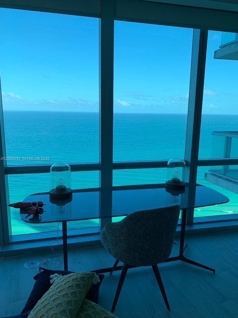 17121 Collins Ave 3808 photo 2