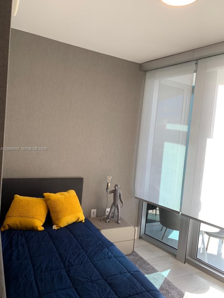 17121 Collins Ave 3808 photo 7