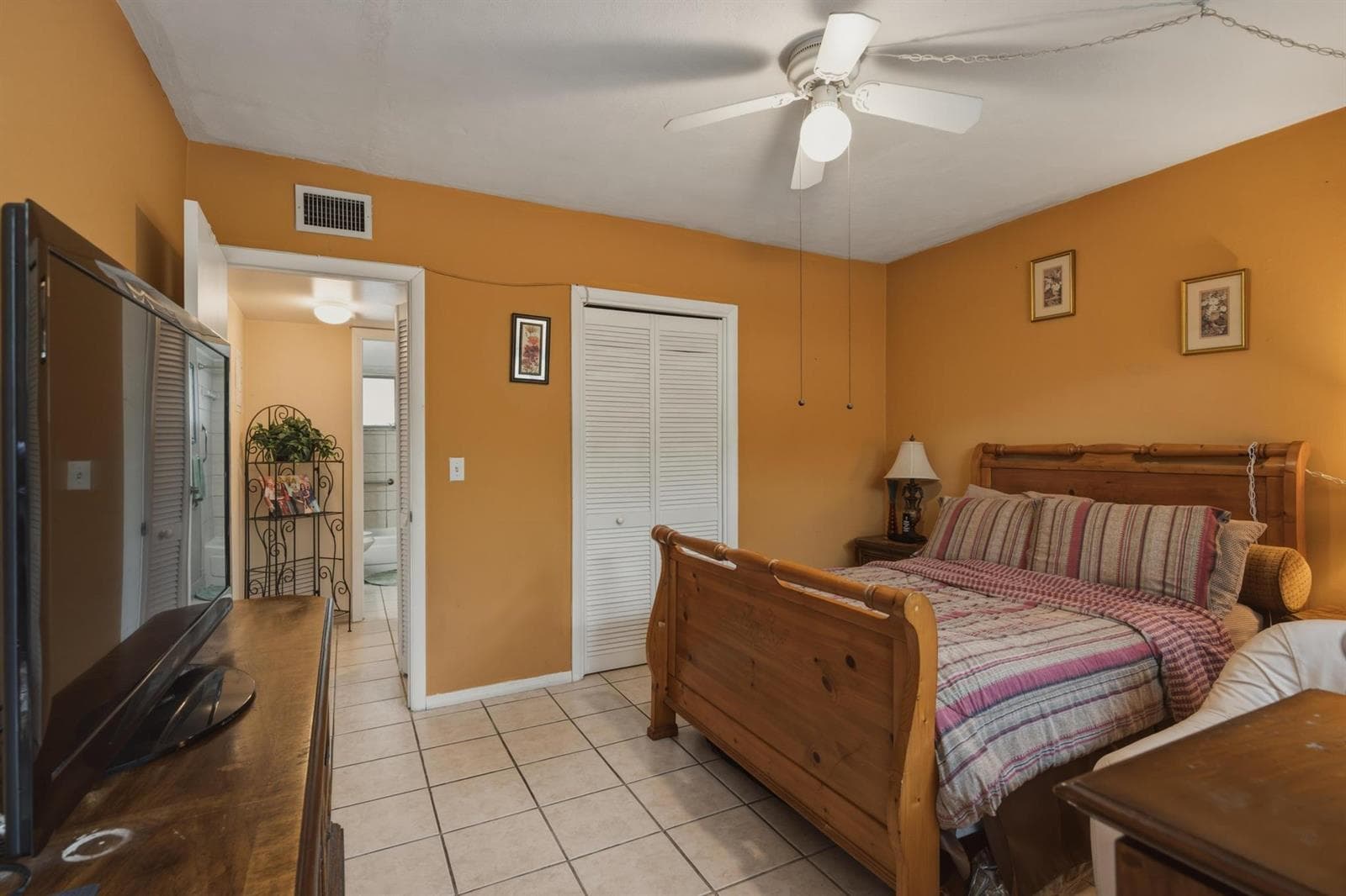500 SW 15TH Street 107 photo 16