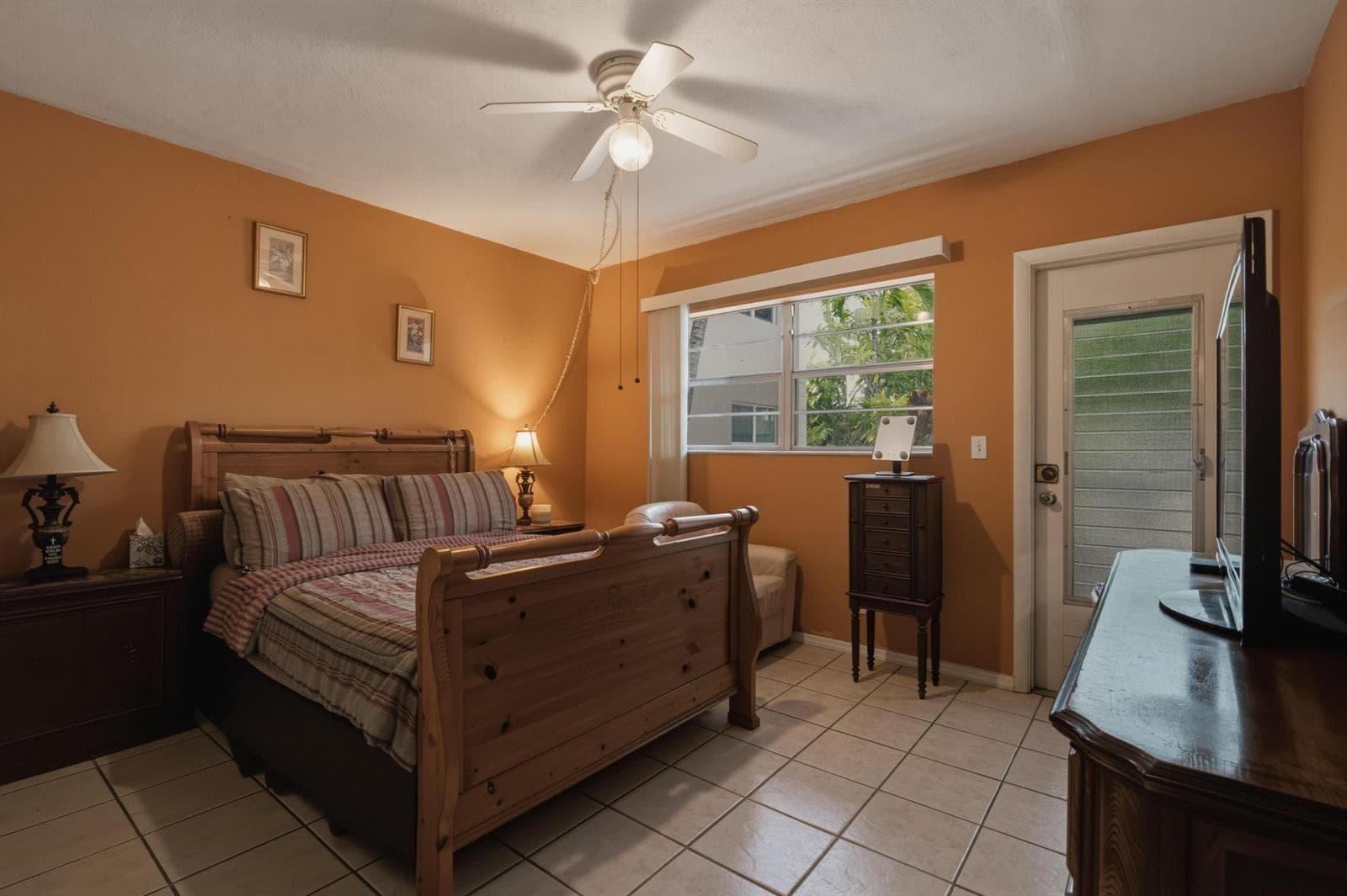 500 SW 15TH Street 107 photo 14