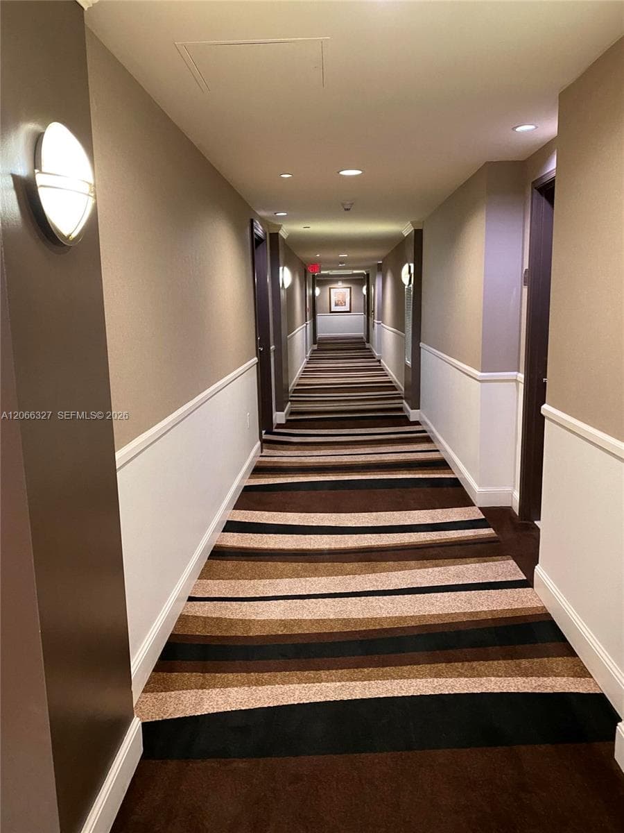 610 W Las Olas Blvd 913N photo 8