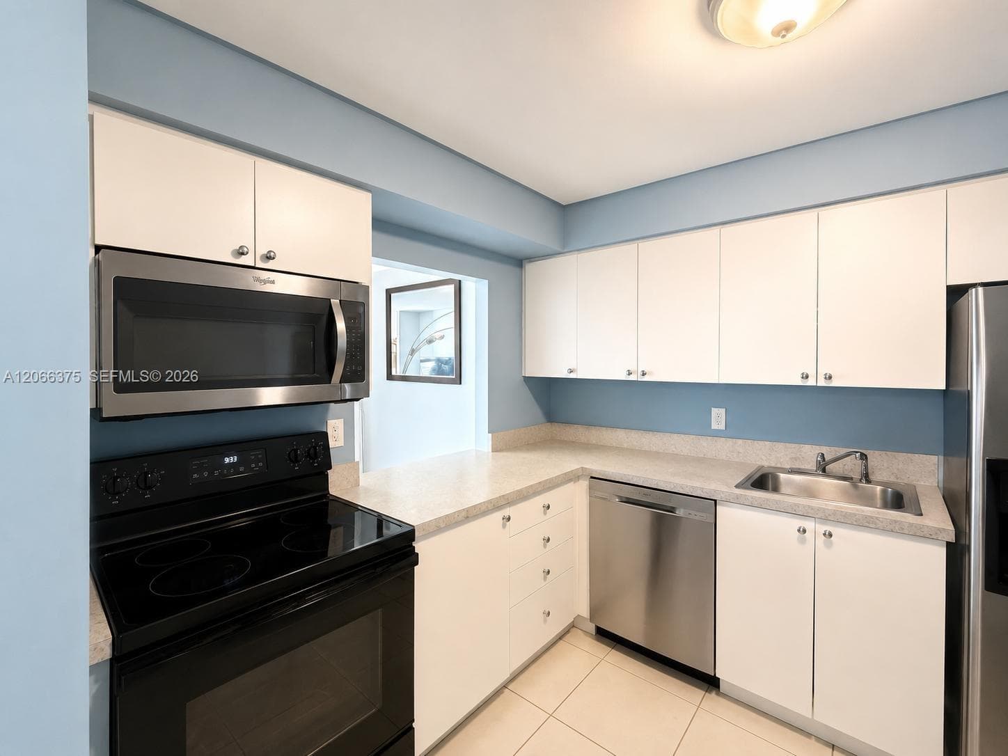 200 Leslie Dr 727 photo 8