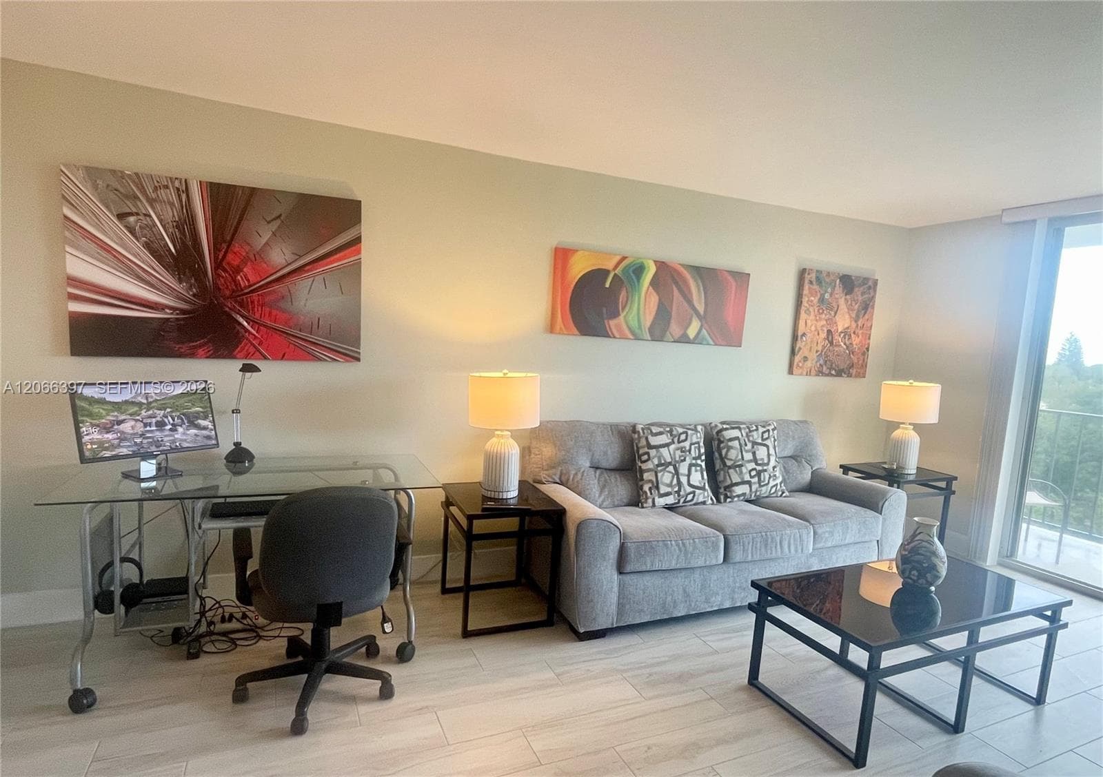 1800 N Andrews Ave 5D photo 1