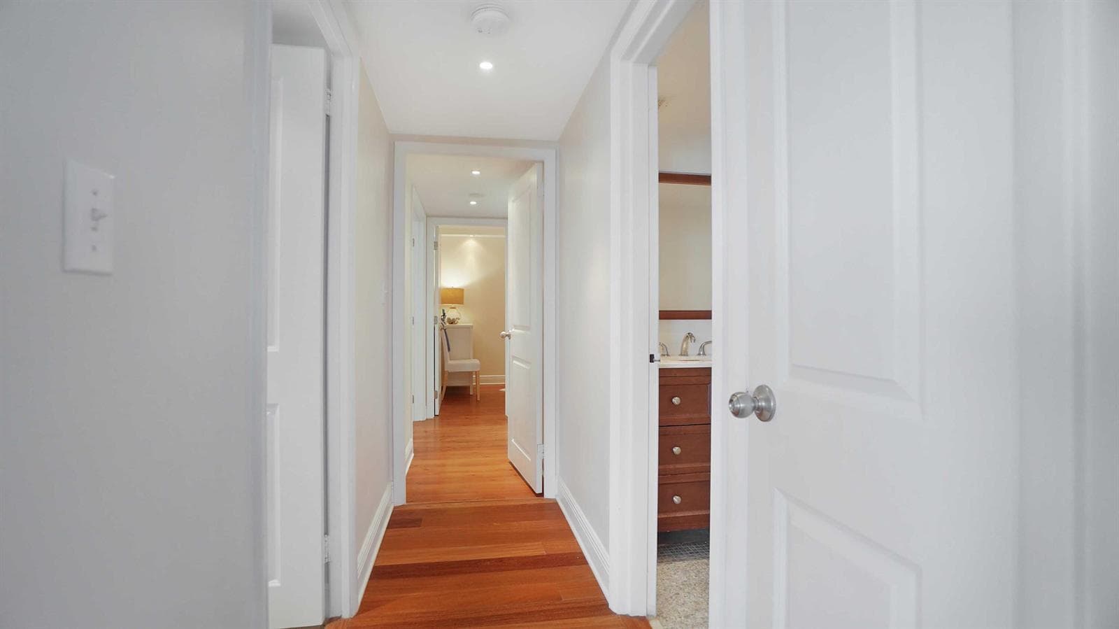 3430 Galt Ocean Drive 501 photo 23