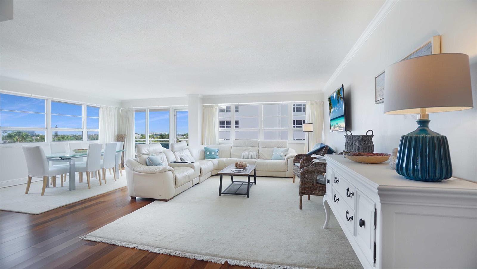 3430 Galt Ocean Drive 501 photo 2